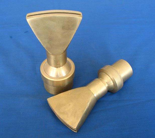 <a target=_blank href='http://www.gzyrpq.com'>喷泉</a>喷头